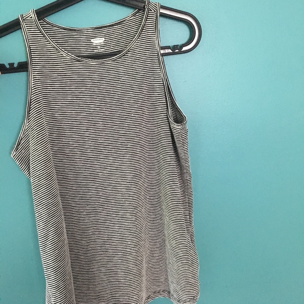 Old navy striped tank M